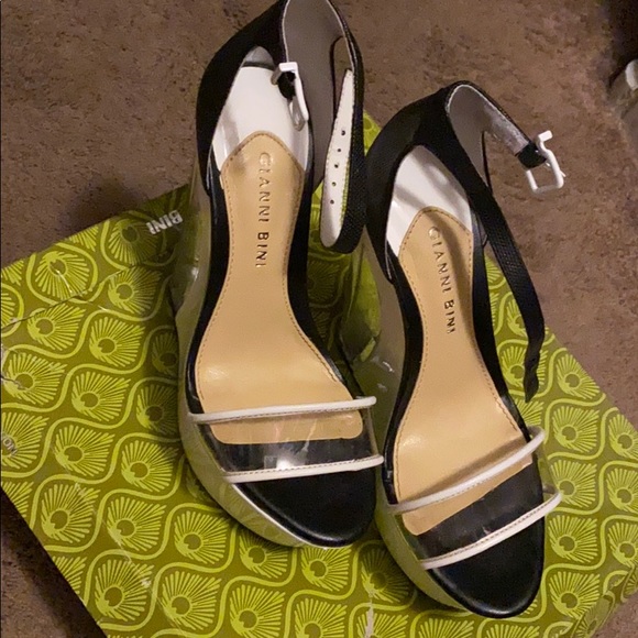 Wedges - Picture 5 of 6